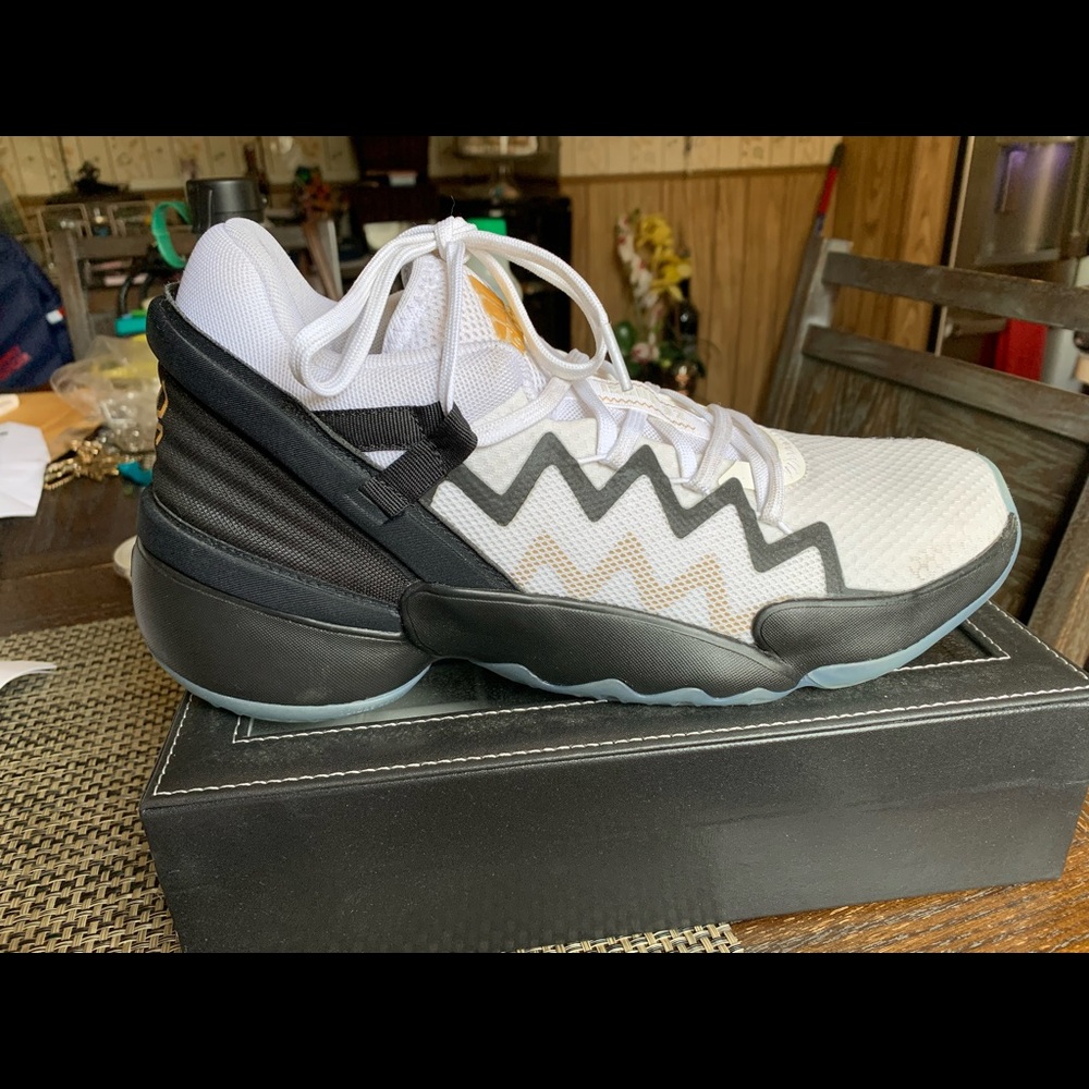 Adidas man shoes